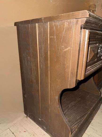 Nightstand with one drawer