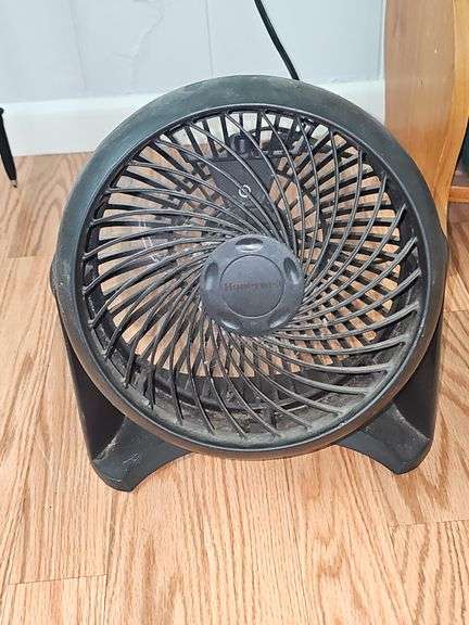 Portable Desk Honeywell Fan