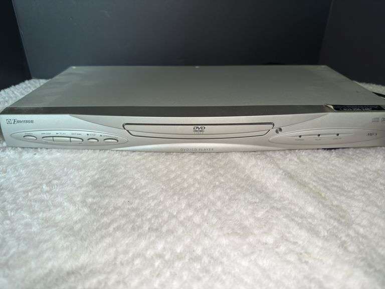 Emerson DVD player & DVDs