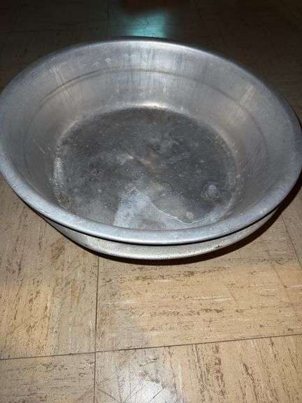 Vintage aluminum wash pans.