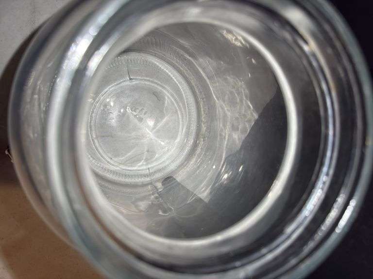 Mason style beverage jar and tray.
