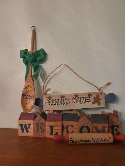 Wooden decor
