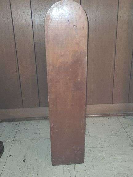 3atier wooden shelf