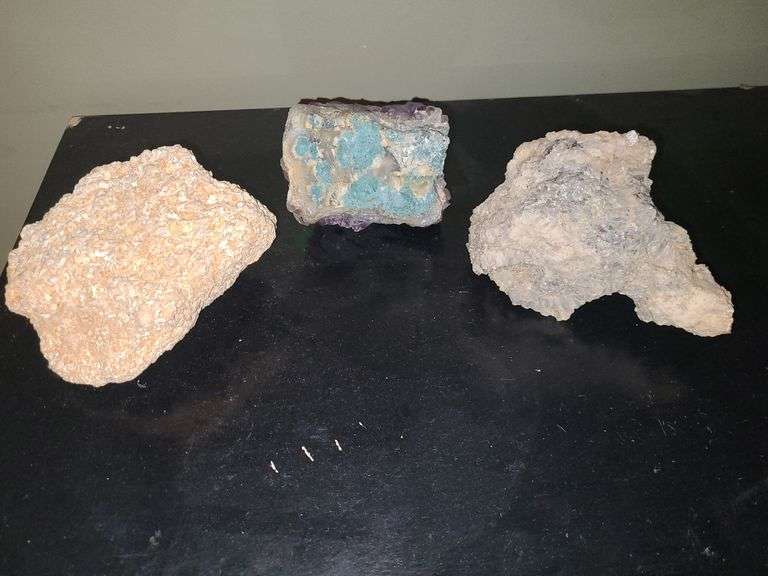 Decorative rocks