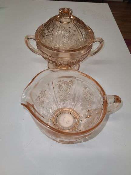 Pink depression glass creamer & Sugar Set