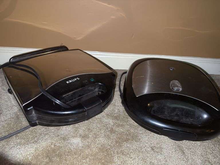 Waffle makers