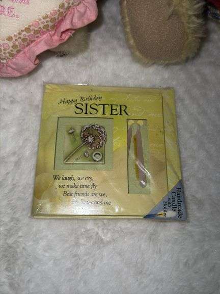 "Sister" Themed Decor