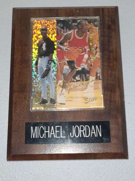 2 framed baseball cards