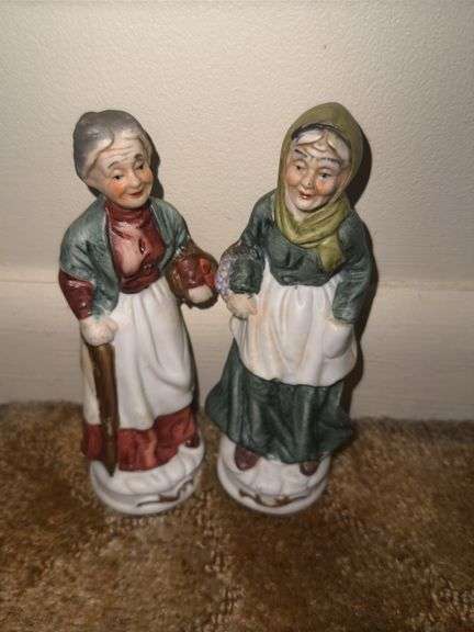 Lot of 4 Vintage DeVille Ceramic Figurines - Elderly Farmer Men & Women