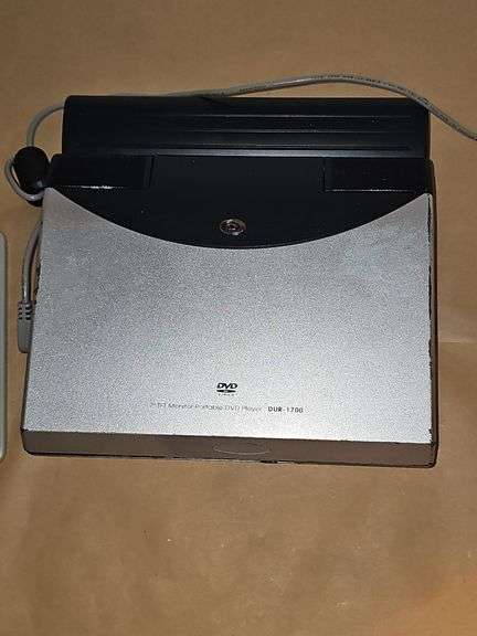 Durabrand 7" portable DVD player