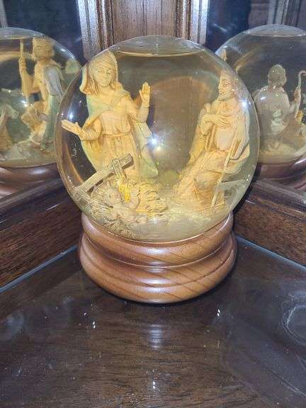 Elgin Mantel Quartz Dome Clock Gold color
