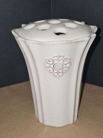 Flower vase with matching frog & 2pc clear glass candle holder