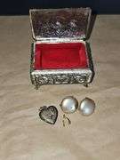 Small metal jewelry boxes