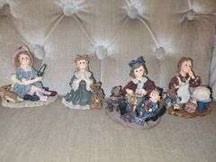 Figurines
