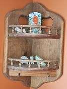 Corner wall shelf & decor