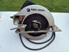 Black and Decker corded saw