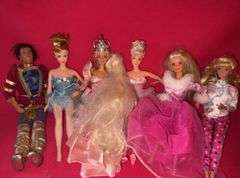 Barbie Jeep, Barbie dolls, & small dolls