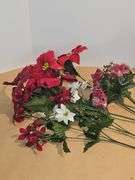 Flower pots & other misc decor