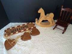 Wooden decor