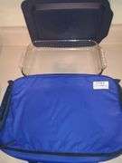 Parents cake PAN with lid and thermal carrying bag.