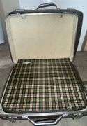 Tourister suit case set