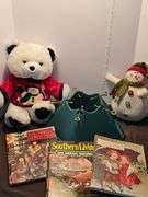 Christmas books & decor