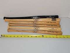 Louisville Slugger - mini bats