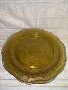 Federal Glass Patrician
Spoke Amber Depression
Glass Plates