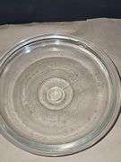 Pyrex bowls with lids & oval bowl with lid in basket