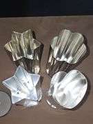 Cracker tins/cookie cutter