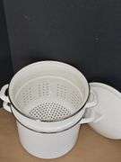 Enamel Steamer pot with lid