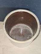 7½" crock jar.