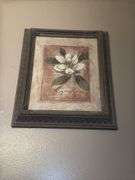 Bathroom wall decor