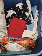 Tote of linens