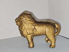 Heavy metal lion figure