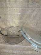 Glasslock large bowl with lid