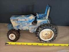 Metal Ford tractors