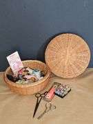 Sewing basket