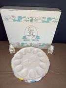 Egg tray set