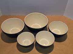 5pc Pottery bowls