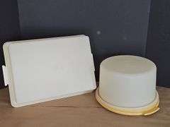 Tupperware cake containers