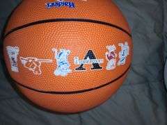 Hardee's basketball & Harlem Globetrotters ball