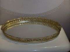 Oval vanity mirror