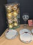 Christmas decor & dishes