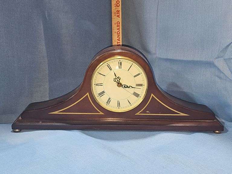 Battery-operated Bombay Co.Mantel clock