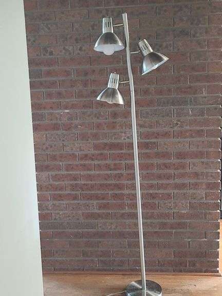 Metal floor lamp
