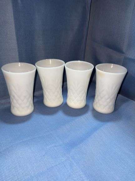 Vintage White Milk Glass Flower Bud Vases