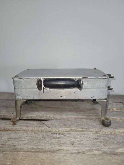 Small vintage waffle iron