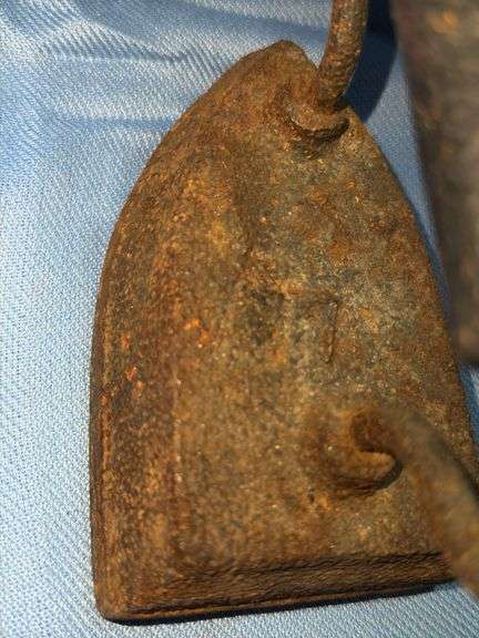 No. 7 cast iron door stop