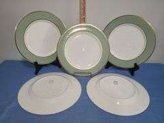 Vintage gold trim dinner plates